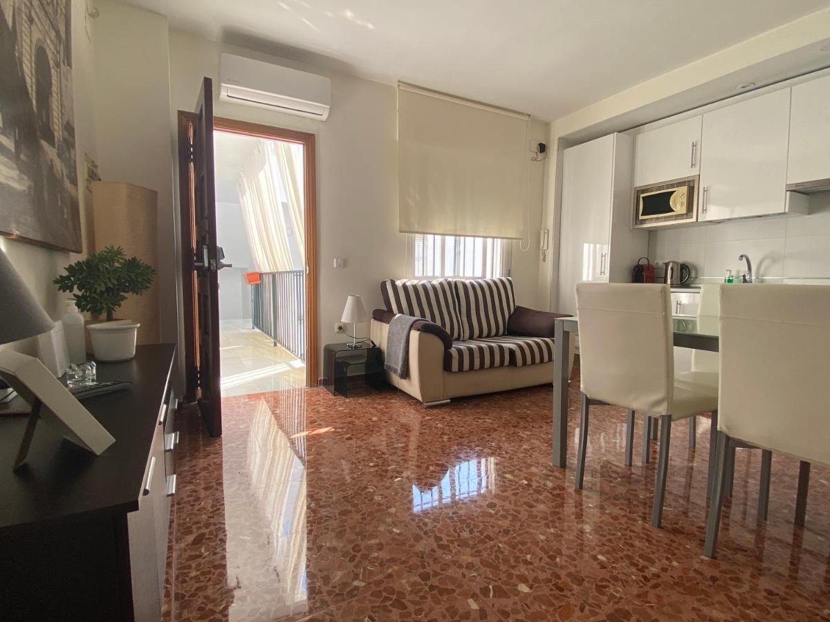 Apartment Wall Center - Aloha Sevilla Dış mekan fotoğraf