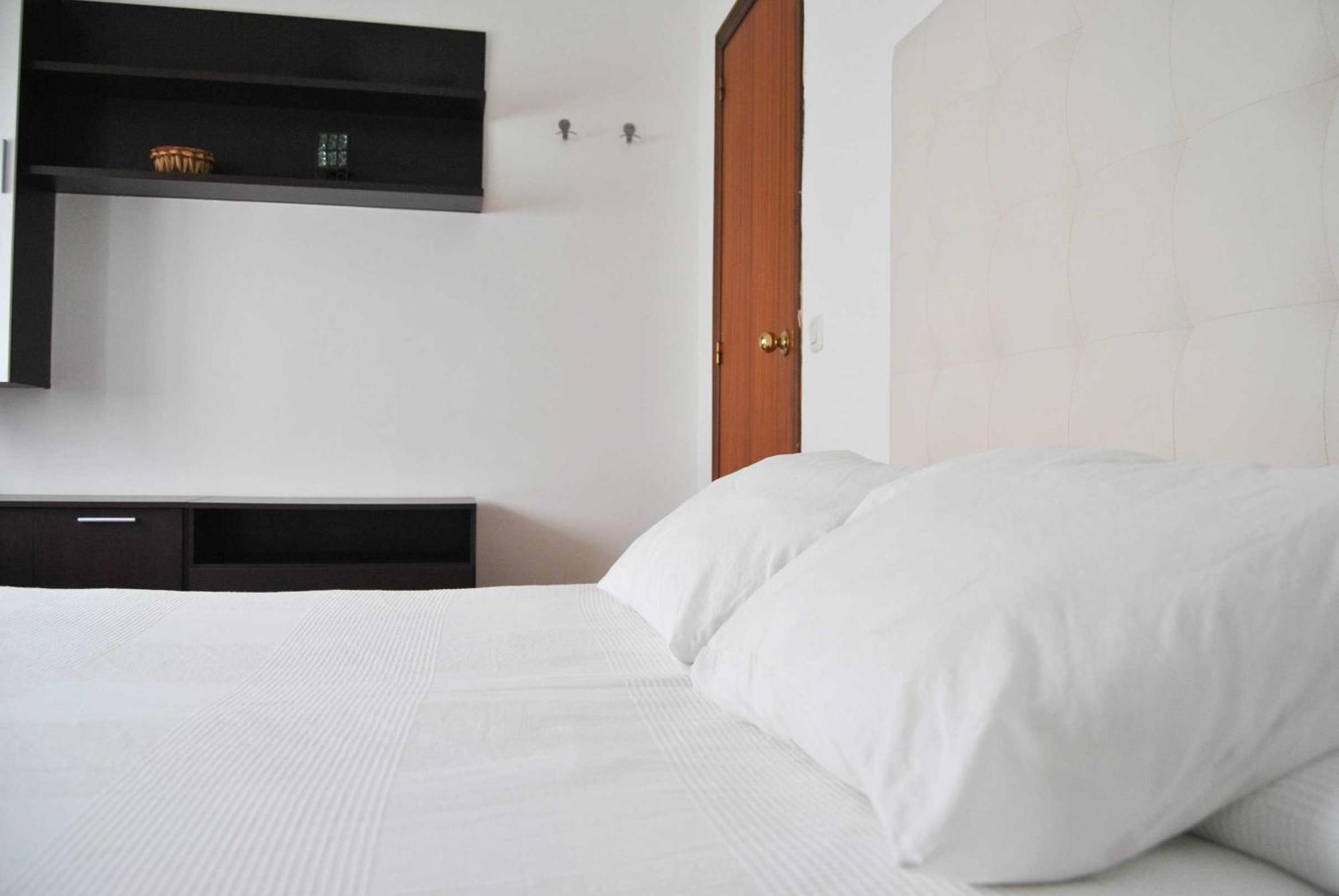 Apartment Wall Center - Aloha Sevilla Dış mekan fotoğraf